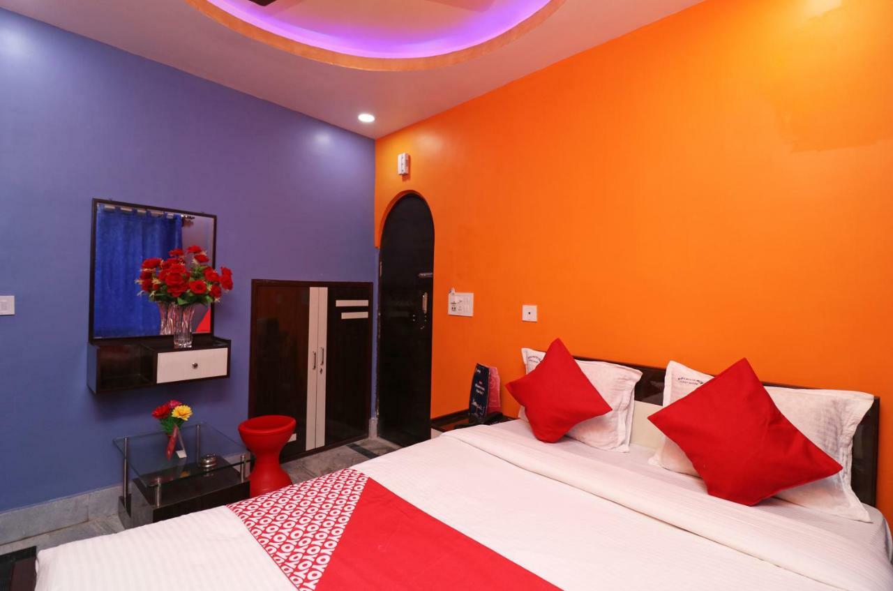 Oyo 23364 Kolkata Hcn Guest House Exterior photo